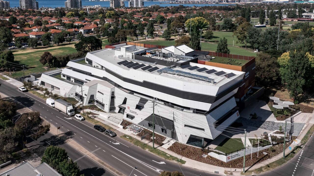 Brisbane Broncos Clive Berghofer Centre - Hutchinson Builders