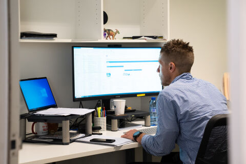 Contract Administrator