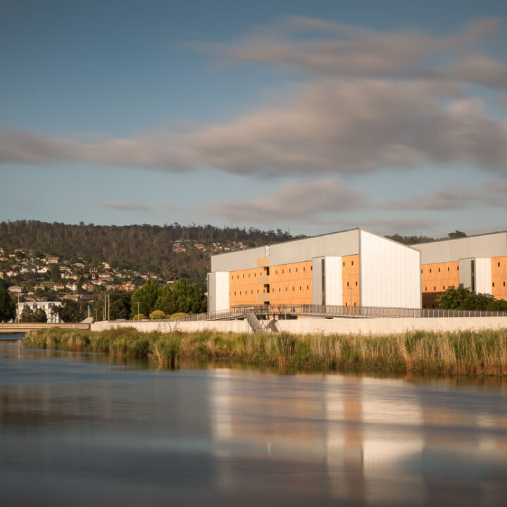 Timber stacks up well for Tassie uni students