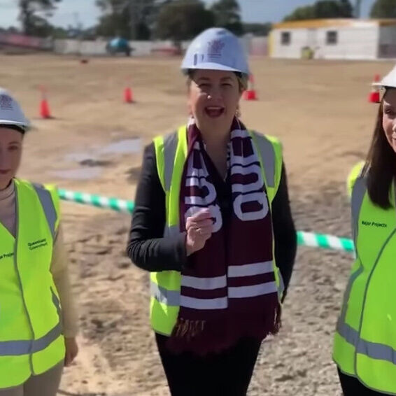 Premier turns first sod on Tugun Satellite Hospital project