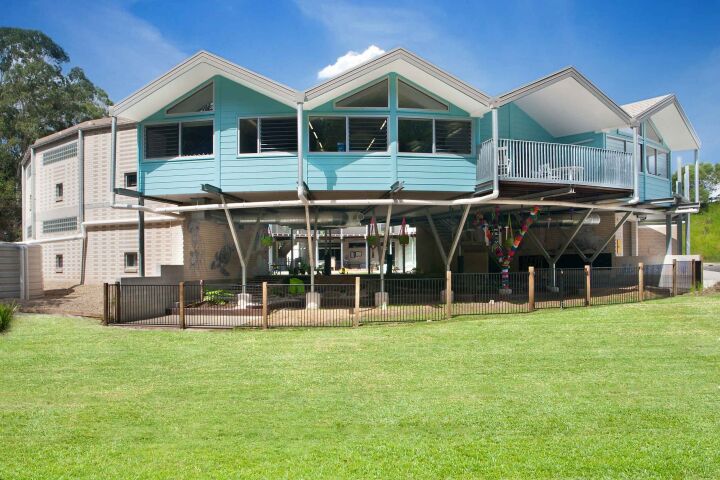 Montessori International College Round House