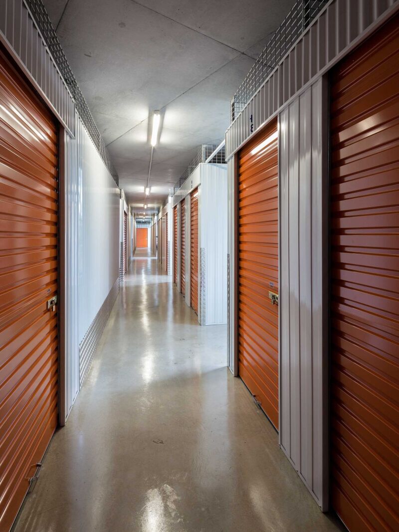 Kennards Self Storage Hutchinson Builders