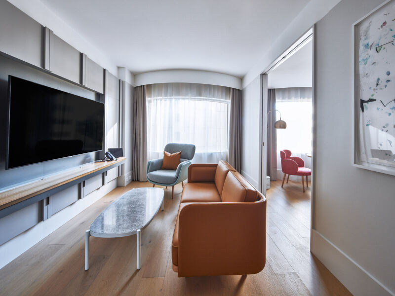 HB-M-CastleResidences-98-LowRes-.jpg